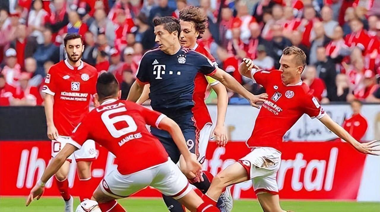 拜仁慕尼黑面对瓦伦西亚，决胜四强之争的简单介绍