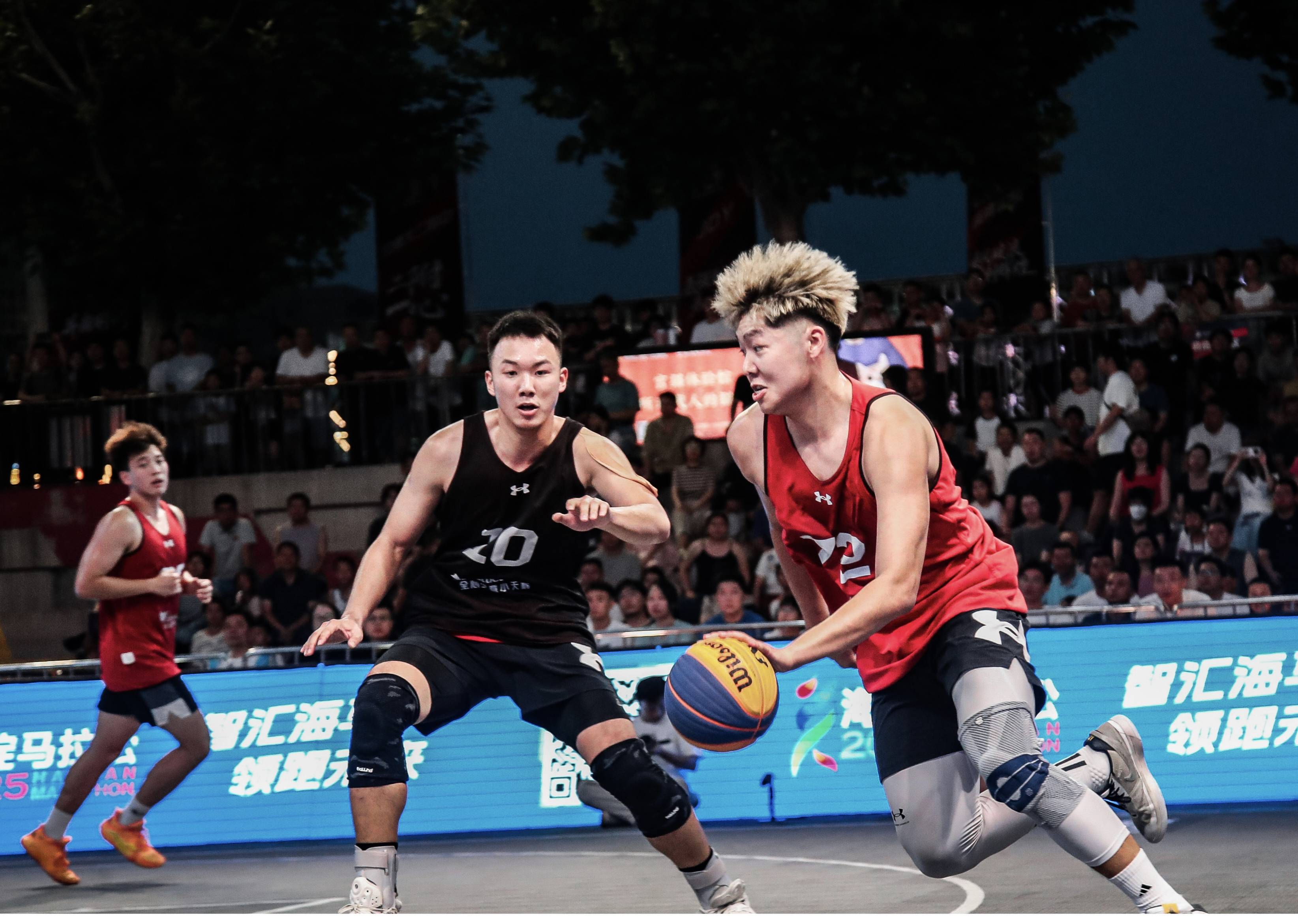 跨国篮球赛事点燃火热激情,运动风采展现无限的简单介绍 跨国篮球赛事点燃火热激情,运动风采展现无限的简单介绍