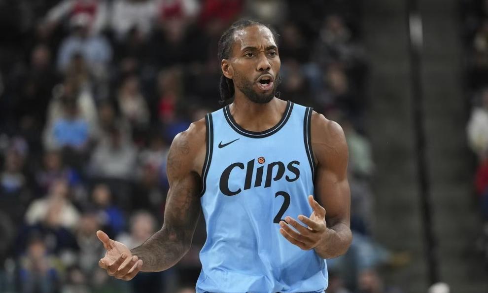 雄鹿不敌人，东部争霸战打响的简单介绍