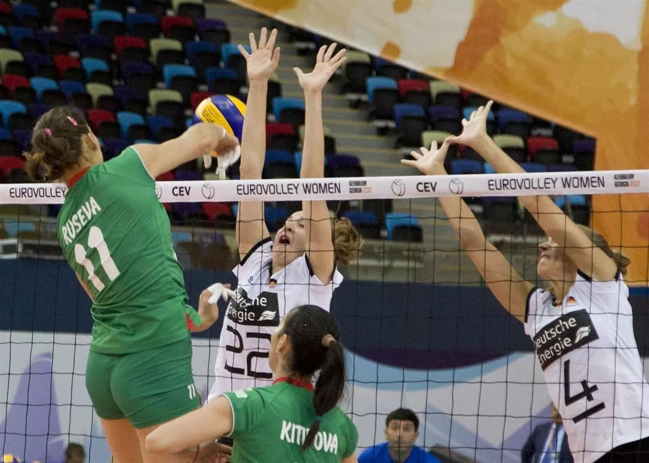 西班牙女排力克白俄罗斯，取得奥运八强资格