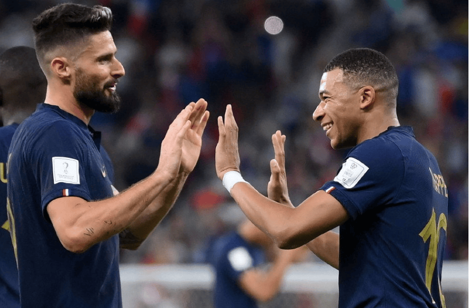 法国队壮怀擒拿对手，争夺欧国联冠军的简单介绍