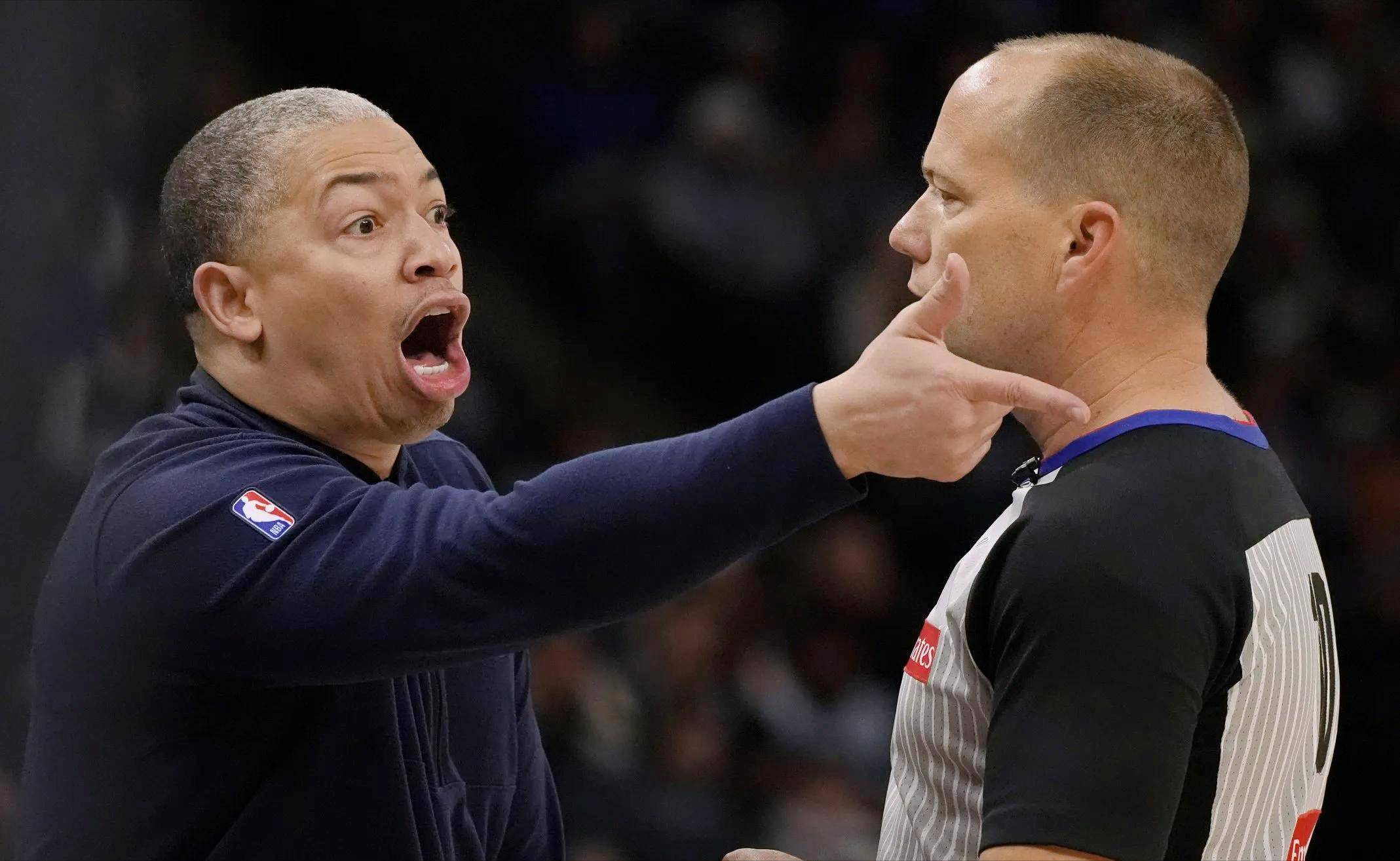 快船险胜猛龙，浓眉哥关键制胜